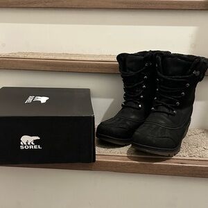 Sorel Black Insulated Boots